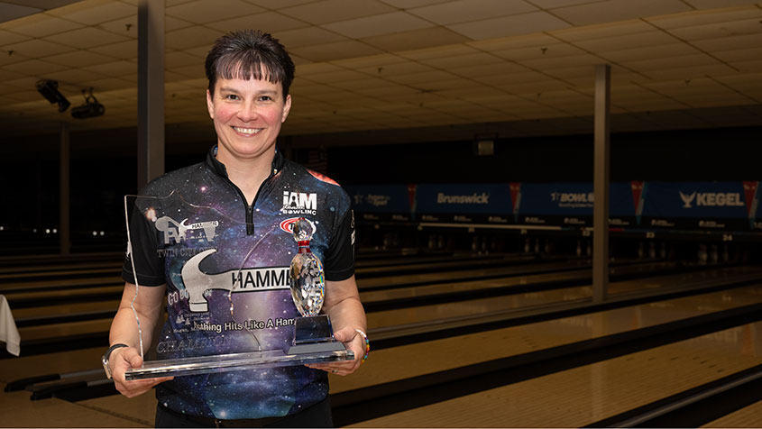 Shannon Pluhowsky won the 2024 PWBA GoBowling! Twin Cities Open