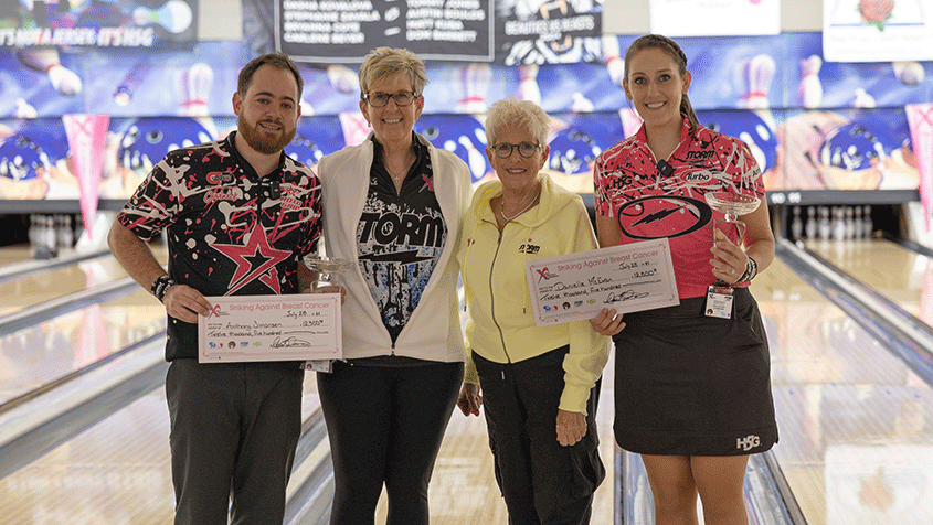 Simonsen and McEwan with tournament directors after winning