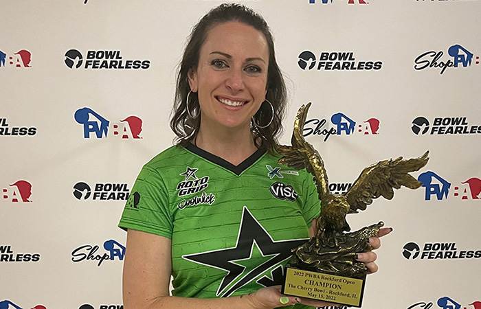 Stefanie Johnson wins the 2022 PWBA Rockford Open