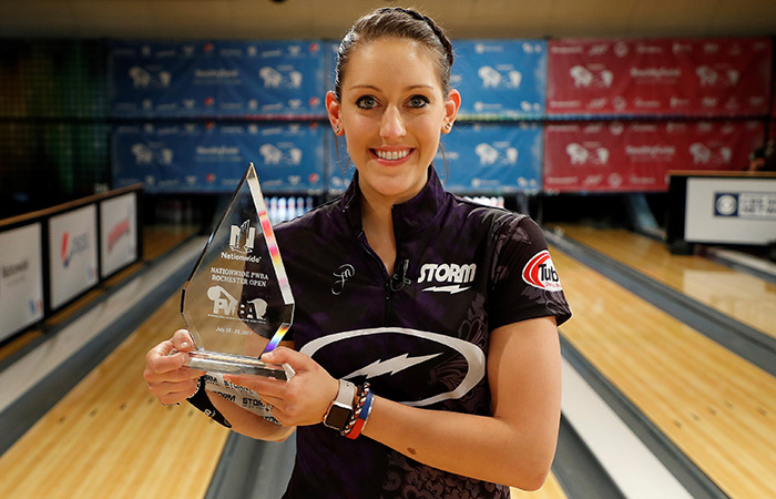 Danielle McEwan wins the 2017 Nationwide PWBA Rochester Open