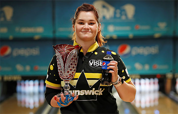 Dasha Kovalova wins the 2019 Pepsi PWBA Louisville Open