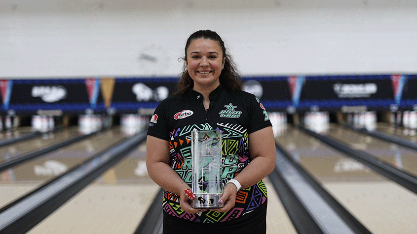 Crystal Elliott wins 2024 PWBA Rookie of the Year